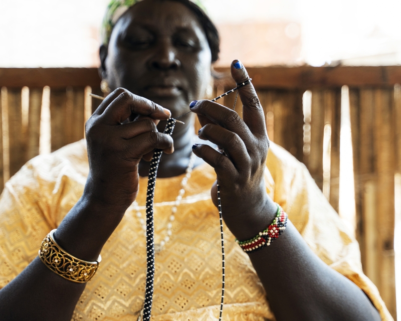 Sudanese refugee artisan