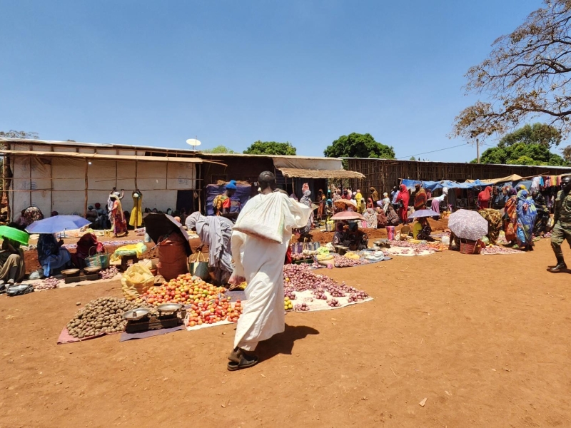 Akuta market