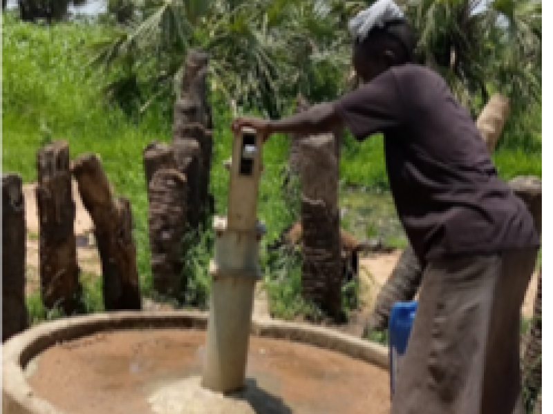 Mayomdit Borehole in Malual North